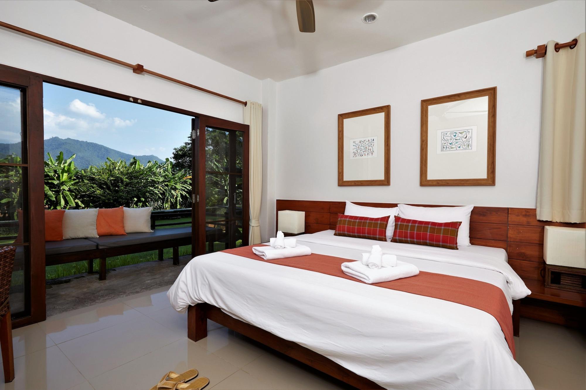 Yoma Hotel, Pai Esterno foto