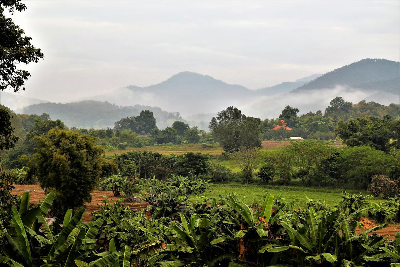 Yoma Hotel, Pai Esterno foto